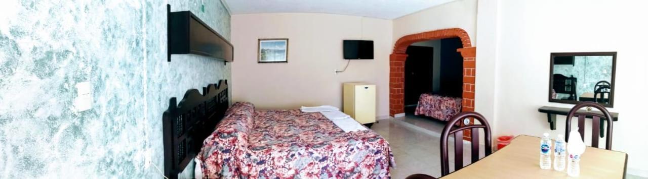 Hotel Del Lago Catemaco Εξωτερικό φωτογραφία